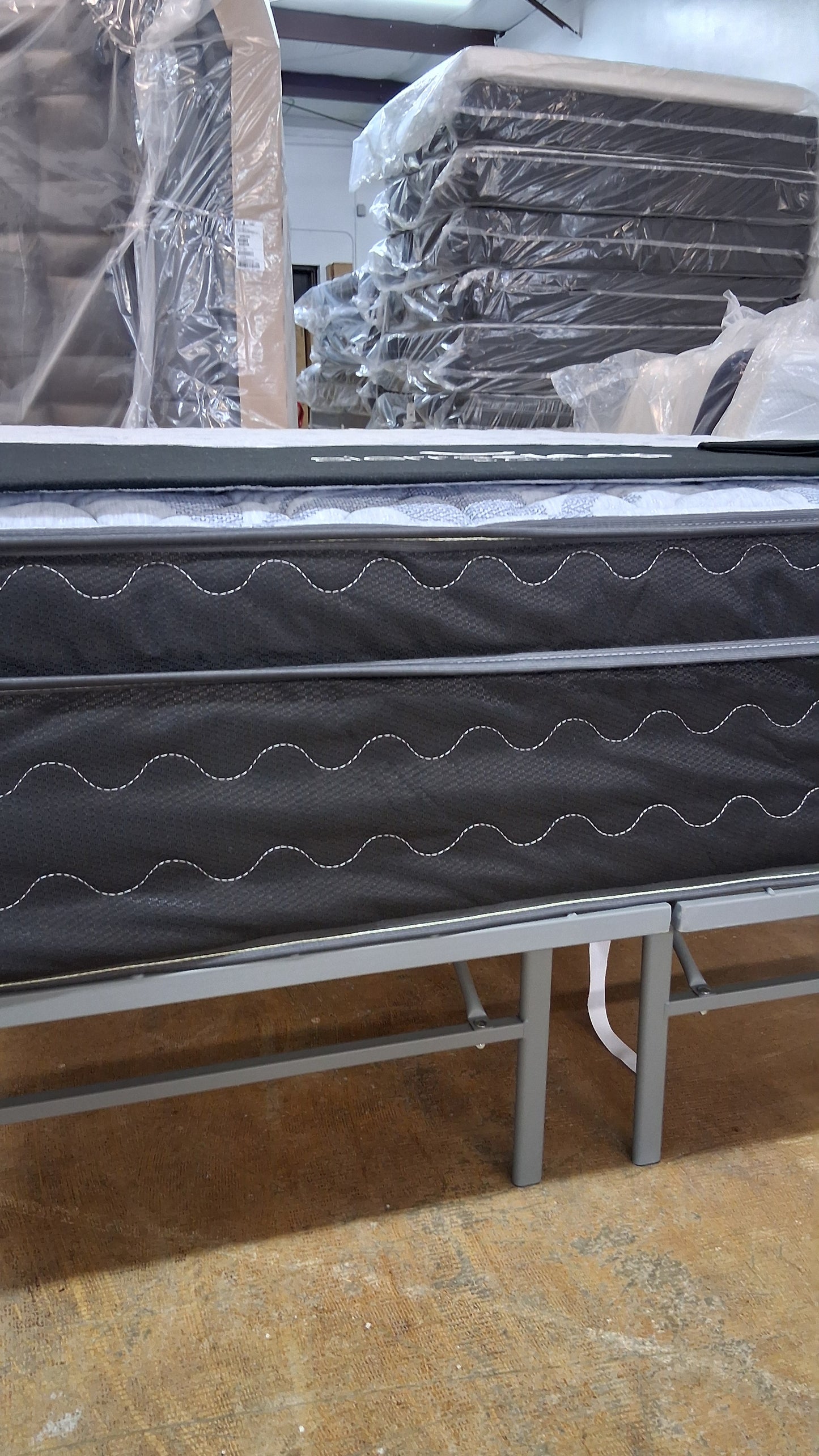 Hills SIgnature 12 inch Euro top