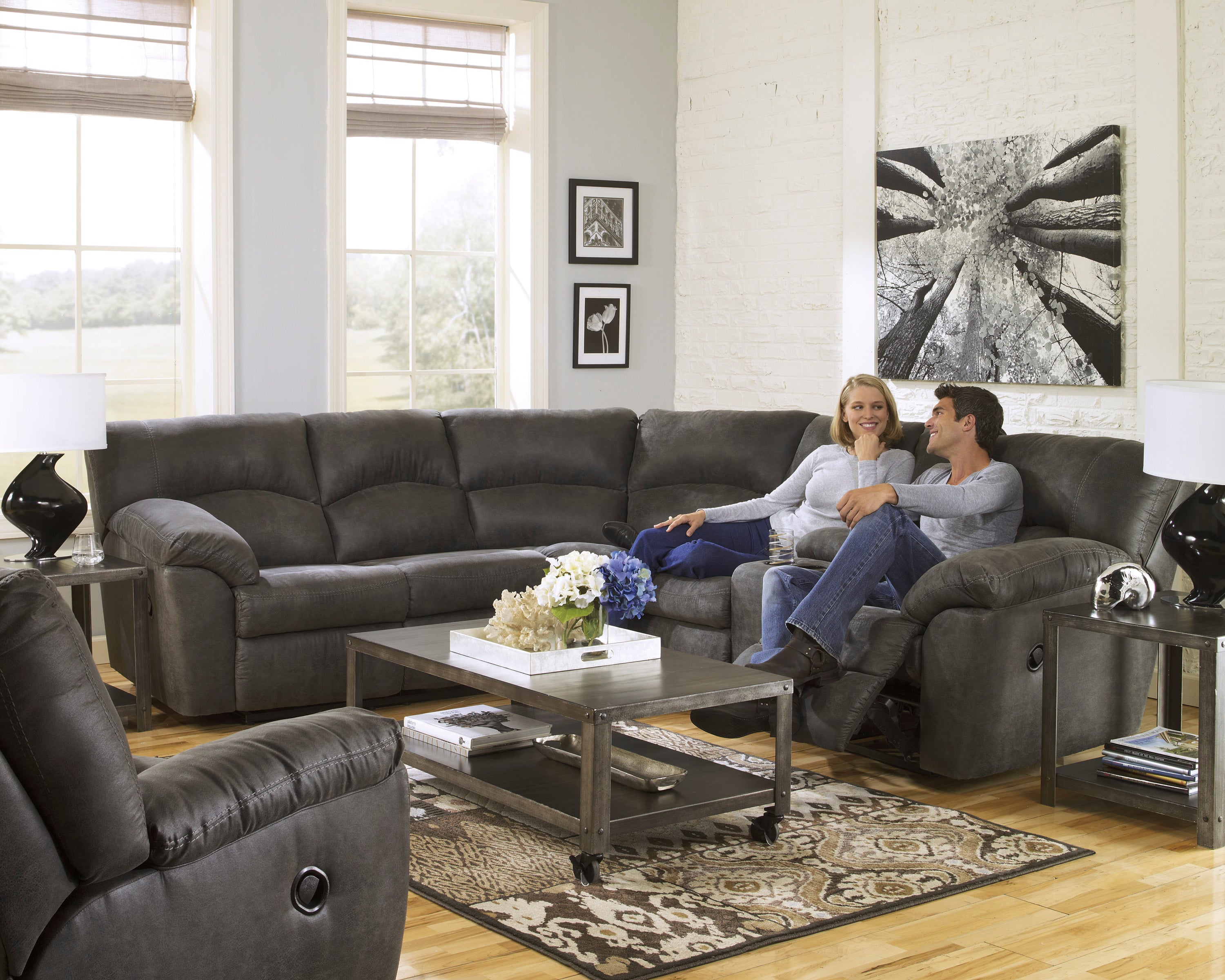 Tambo Reclining Sectional 8