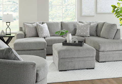 The  Casselbury Collection