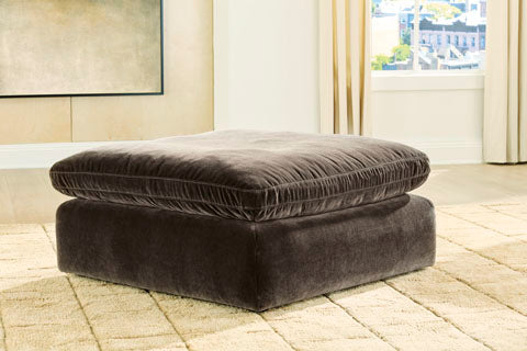 The Maxton Heights Collection