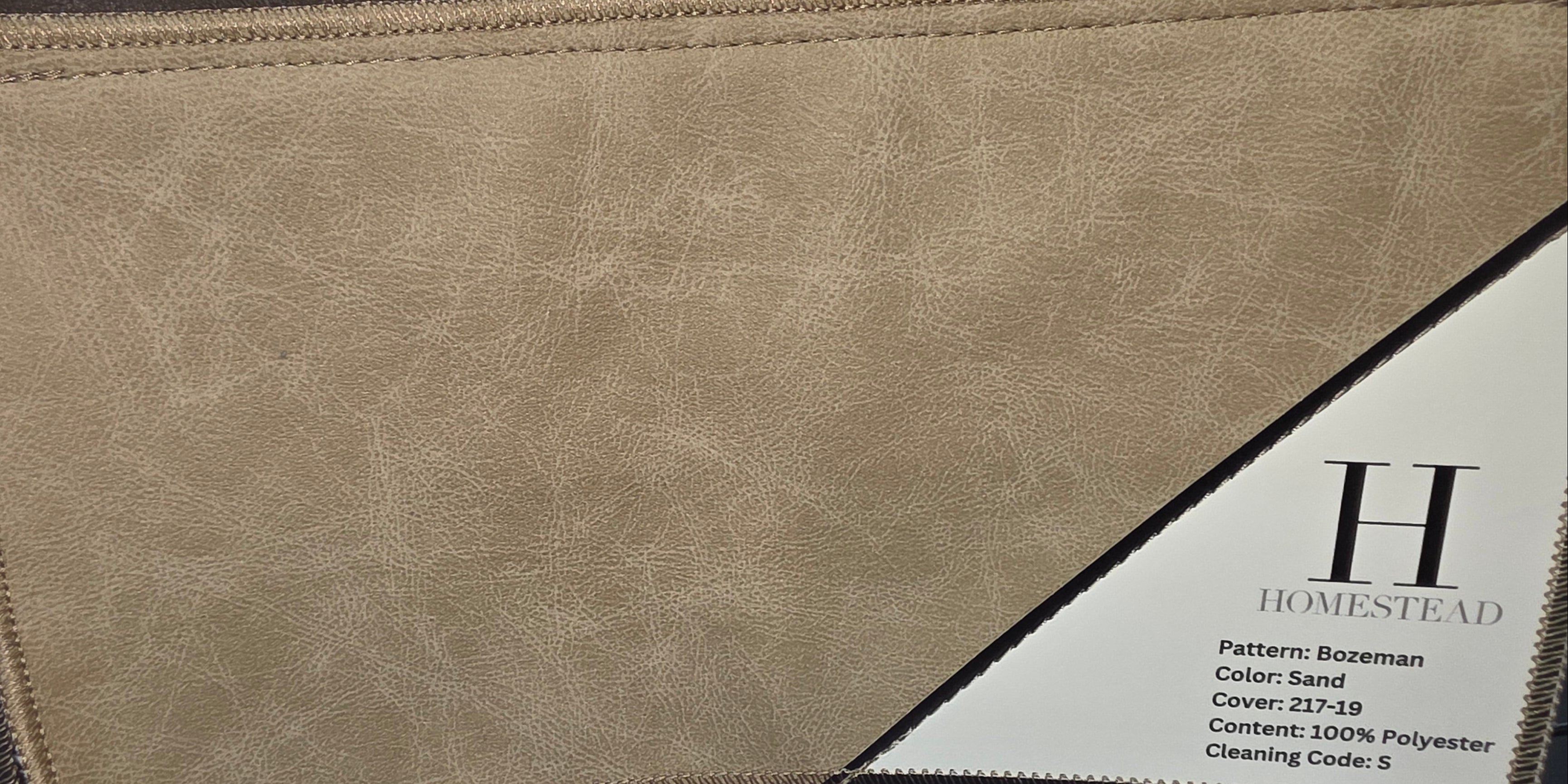 Homestead Customizable upholstery, fabric and colors 44