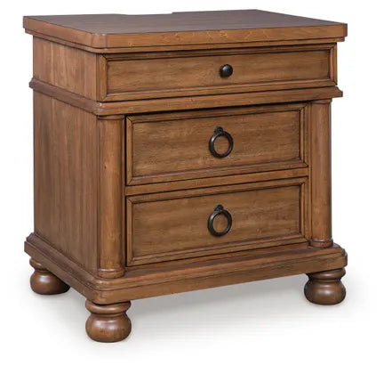 Taking a laid-back approach to casual traditional design, this artfully crafted king poster bed features a handsomely hefty yet fashionably proportioned silhouette. Its rich medium brown wood tone exudes a comfy, timeless appeal that's sure to carry you away to a dreamy time and place. This easy-to-love look makes just the right statement.

hillsmattressmore.com