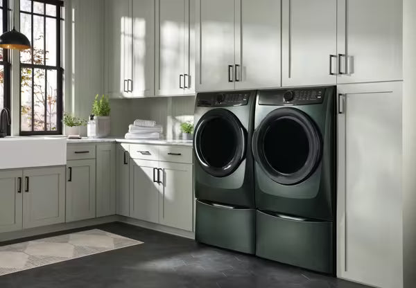 Electrolux Washer and dryer 7738 series Alpine Green