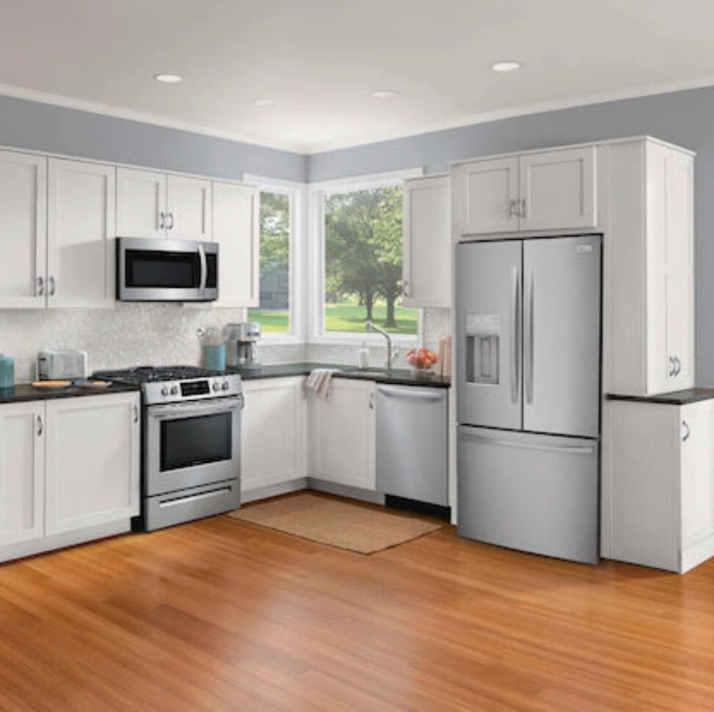 Frigidaire Standard-Depth 27.8-cu ft 3 -Door 36-in Wide French Door Refrigerator with Ice Maker with Water and Ice Dispenser ( Stainless Steel ) ENERGY STAR Certified