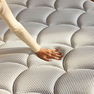 DreamCloud - Premier Hybrid Mattress 3