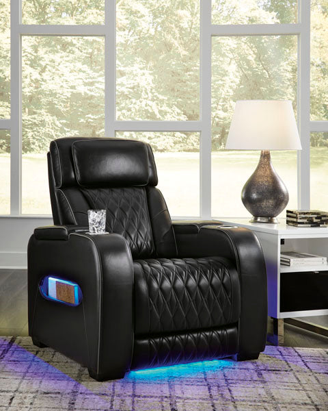 Boyington Living Room Group