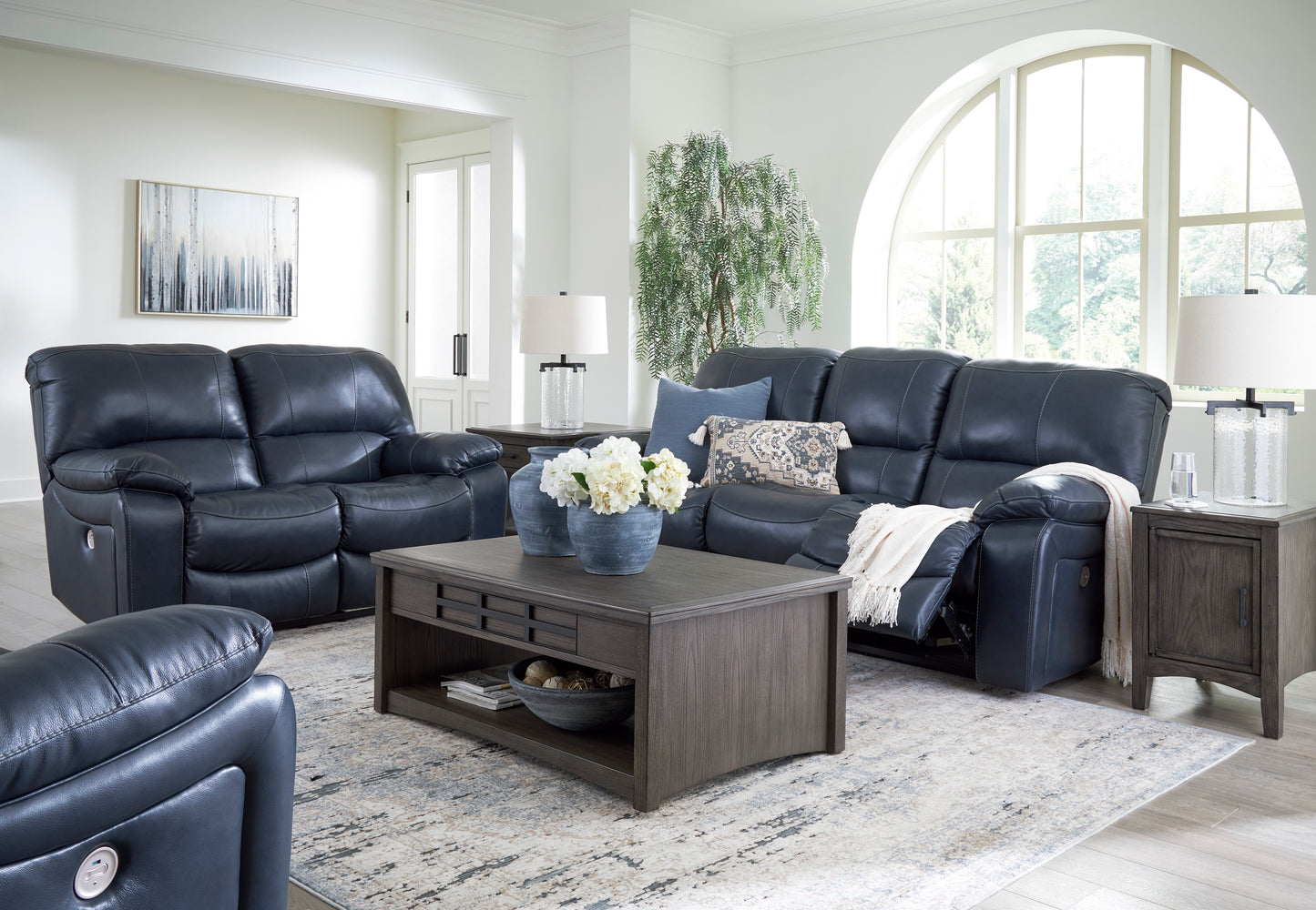 Leesworth Reclining Leather Collection