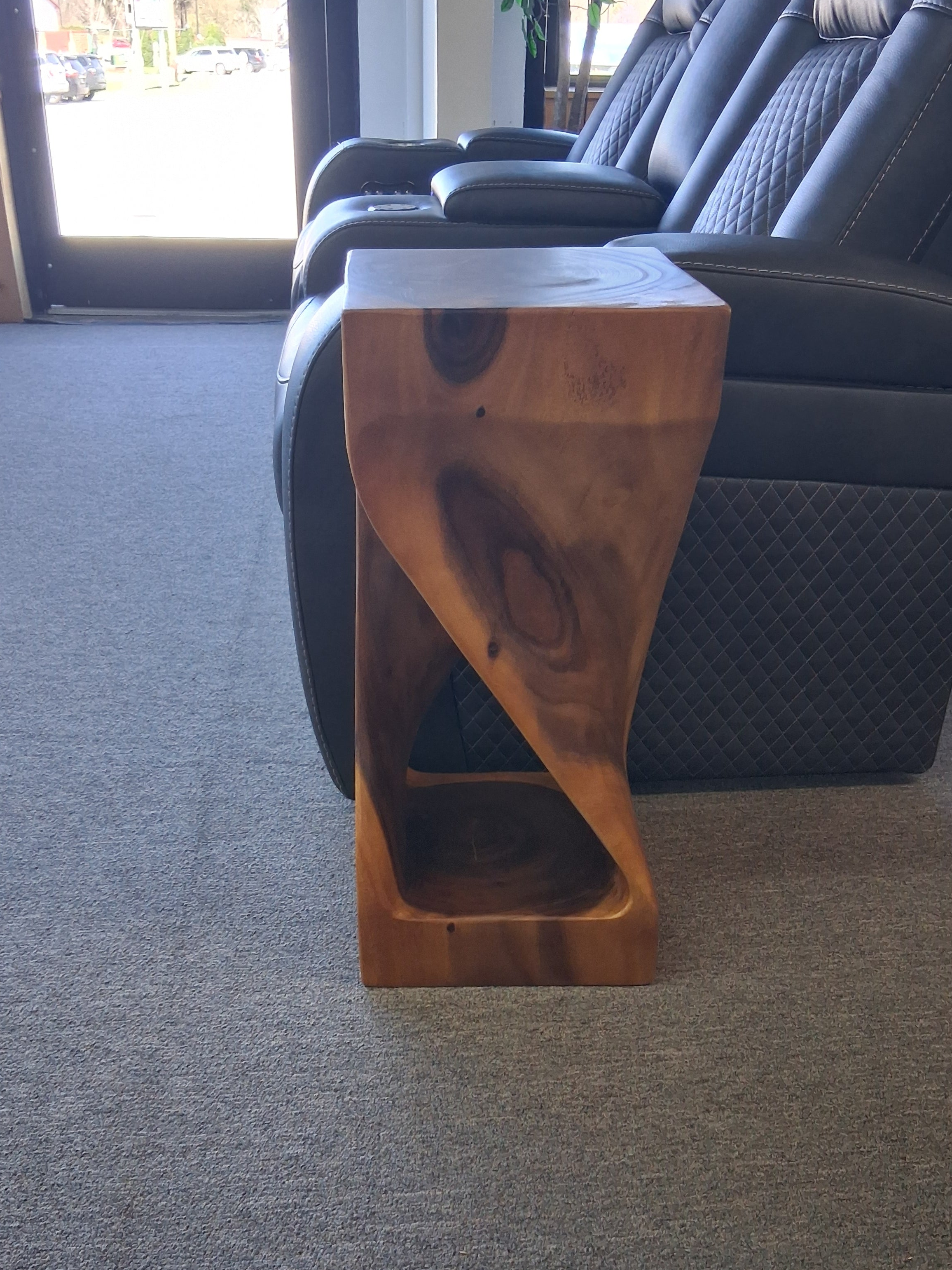 Solana wood table 5