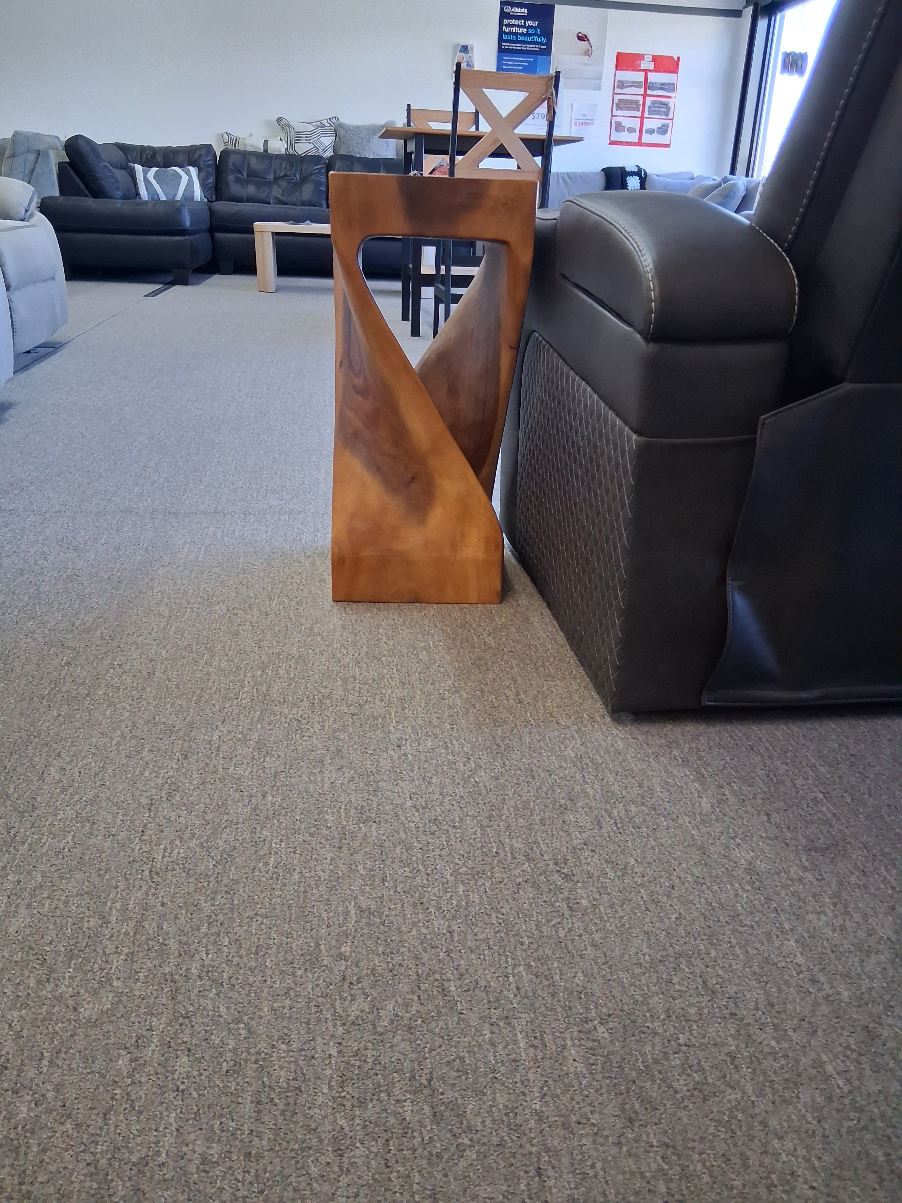 Solana wood table 3